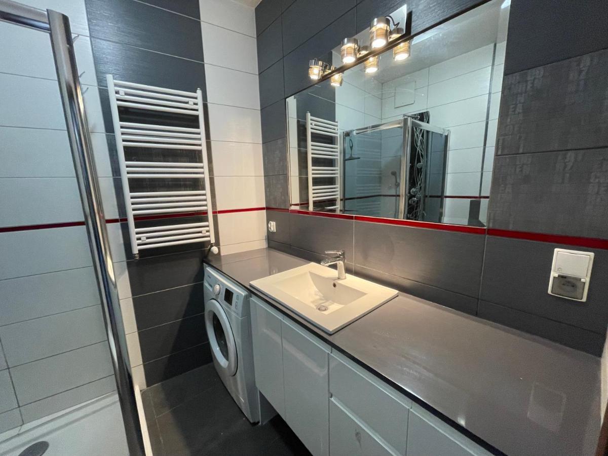 Gdynia Apartament 42 M Z Miejscem W Garazu Z Winda Blisko Centrum I Morza 외부 사진